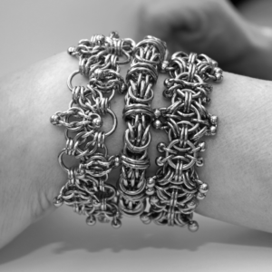 Bracelet-stacking